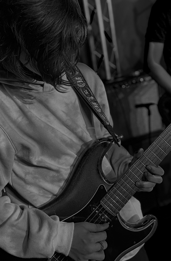 https://goworship.org/wp-content/uploads/2025/06/go-guitar-dark-550x840-1.png