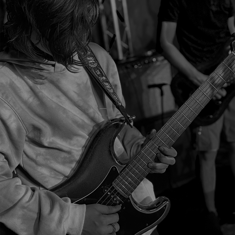 https://goworship.org/wp-content/uploads/2025/06/go-guitar-dark.png